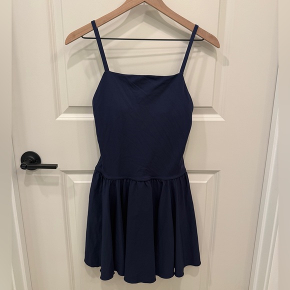 aerie Dresses & Skirts - Aerie Navy Strappy Athletic Dress